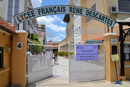 Le Lycée Français René Descartes de Phnom Penh : Un pont éducatif entre la France et le Cambodge