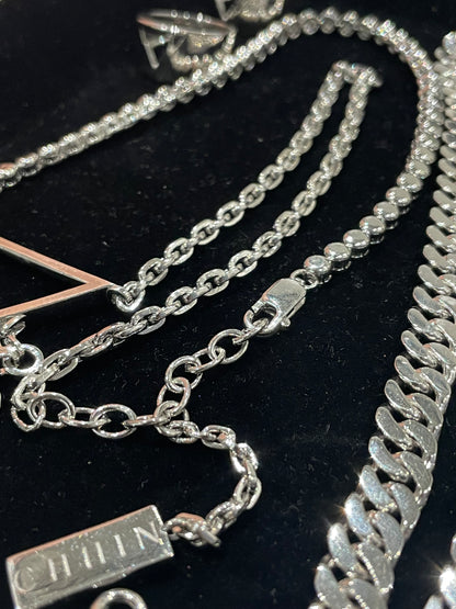 Chhin Triangle Necklace