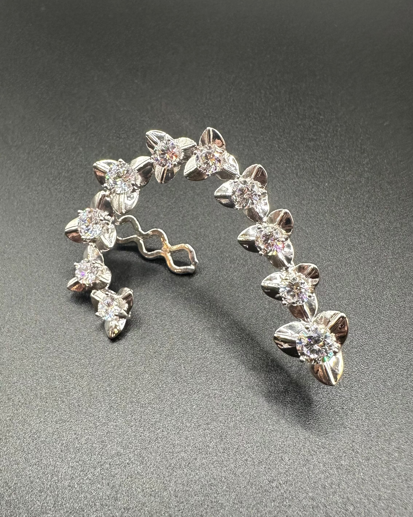 I.Rumdoul Clip Earrings